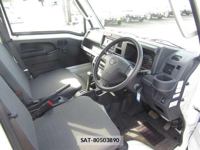 Daihatsu HIJET TRUCK 2015-04 6906182-10