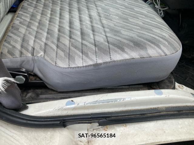 Daihatsu HIJET TRUCK 2004-02 7058828-15