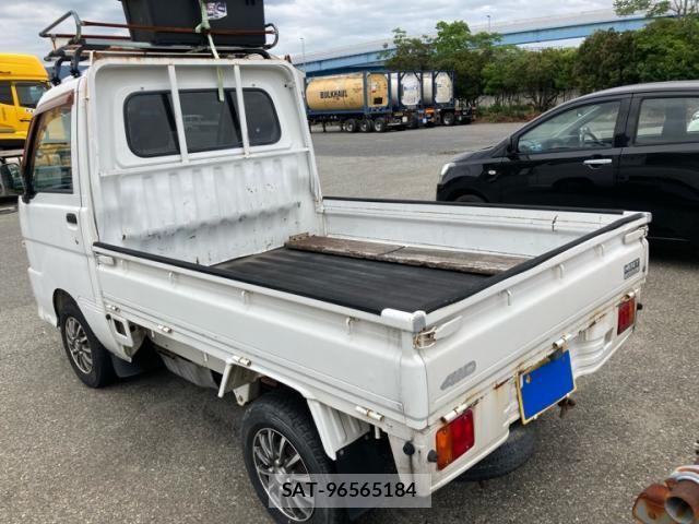 Daihatsu HIJET TRUCK 2004-02 7058828-2