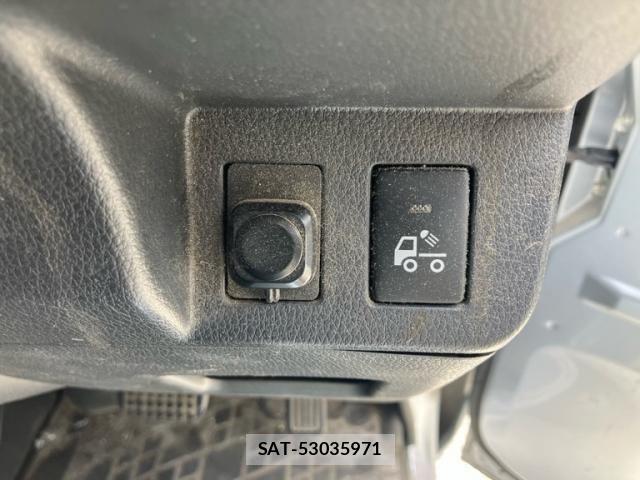 Daihatsu HIJET TRUCK 2017-08 7058827-5