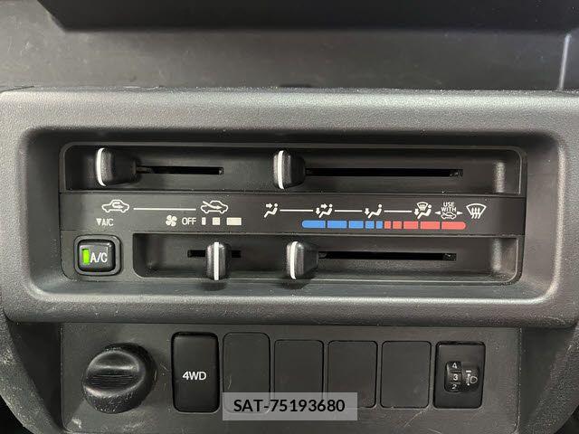 Daihatsu HIJET TRUCK 2018-01 7219502-14