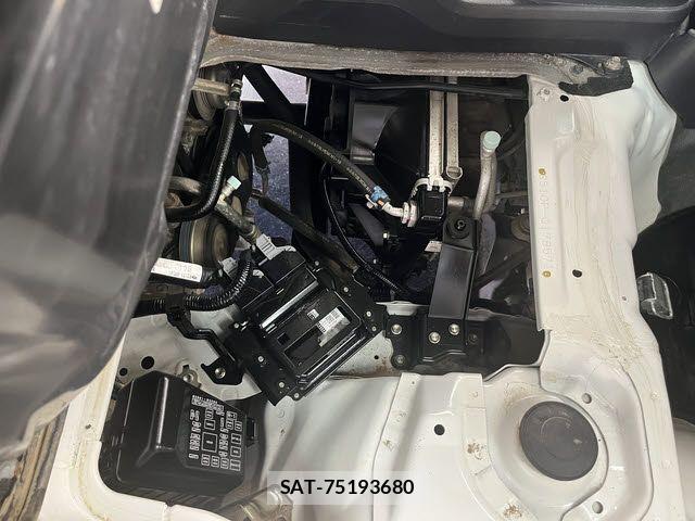 Daihatsu HIJET TRUCK 2018-01 7219502-27