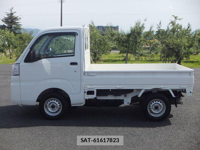 Daihatsu HIJET TRUCK 2020-10 7219503-4