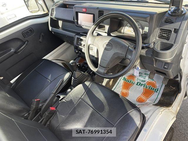 Daihatsu HIJET TRUCK 2015-06 7219489-1