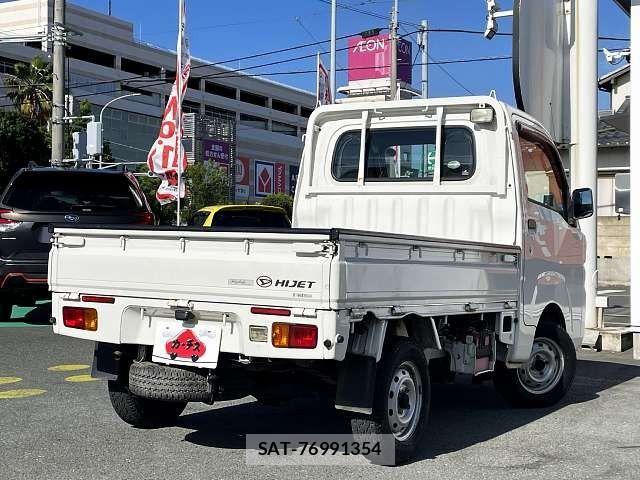 Daihatsu HIJET TRUCK 2015-06 7219489-2
