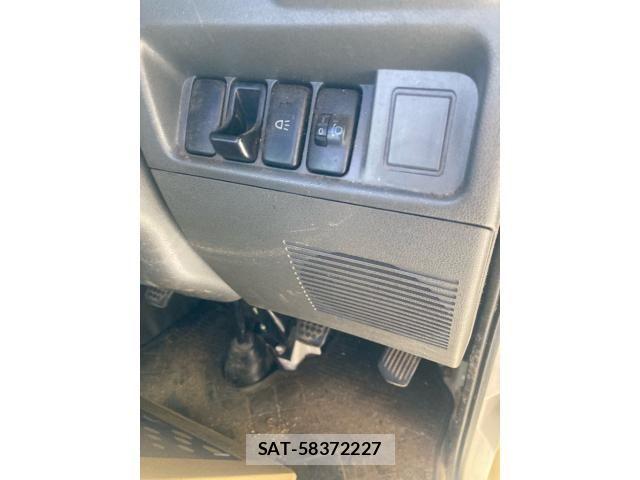 Daihatsu HIJET TRUCK 2006-06 7219486-14
