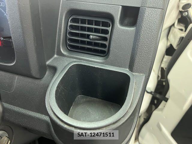 Daihatsu HIJET TRUCK 2018-01 7219501-21