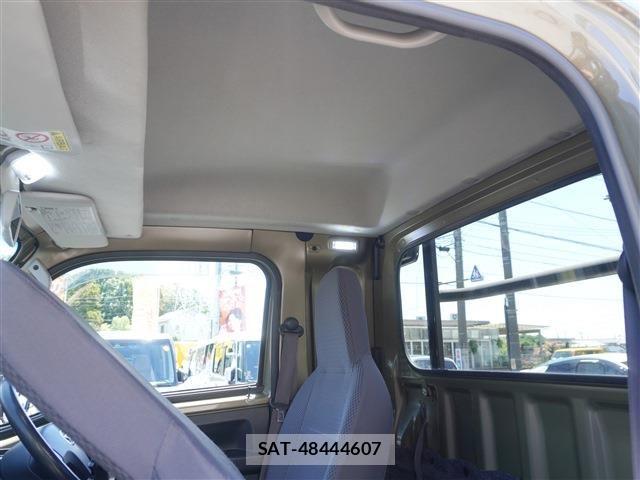 Daihatsu HIJET TRUCK 2020-12 7251013-14