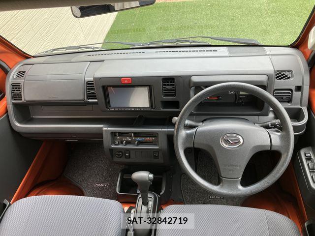 Daihatsu HIJET TRUCK 2015-07 7251012-5