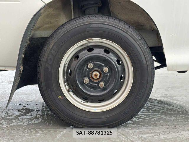 Daihatsu HIJET TRUCK 2004-05 7327463-20