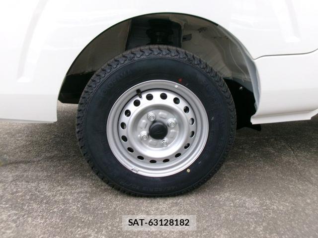 Daihatsu HIJET TRUCK 2026-01 7327446-15