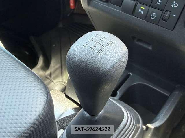 Daihatsu HIJET TRUCK 2024-06 7327449-5