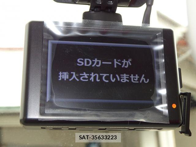 Daihatsu HIJET TRUCK 2017-05 7327445-16