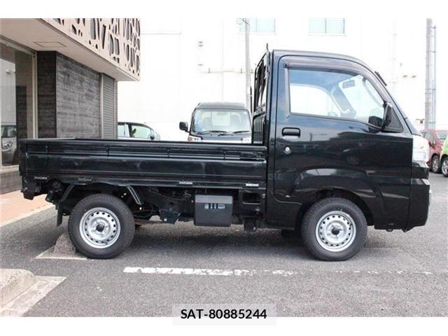 Daihatsu HIJET TRUCK 2017-04 7327451-16