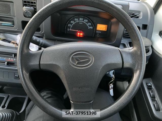 Daihatsu HIJET TRUCK 2016-05 7327455-13