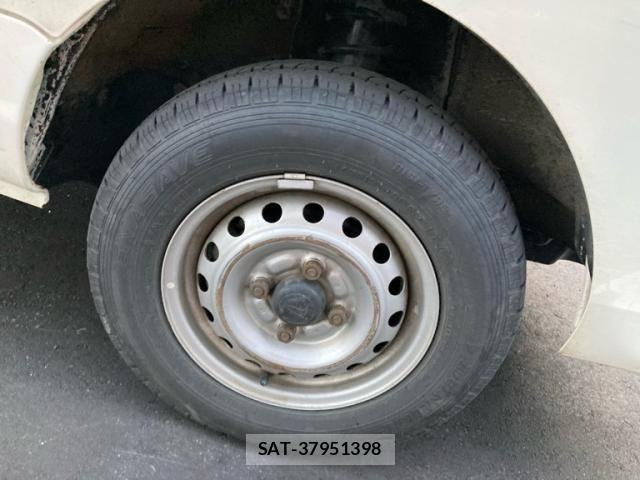 Daihatsu HIJET TRUCK 2016-05 7327455-6