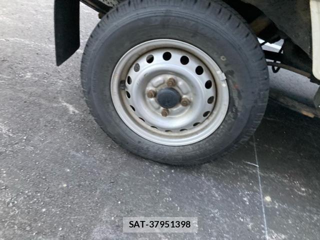 Daihatsu HIJET TRUCK 2016-05 7327455-7