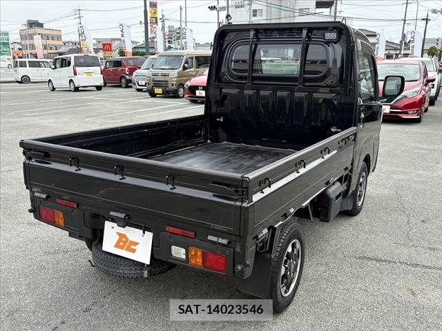 Daihatsu HIJET TRUCK 2022-12 7327450-12