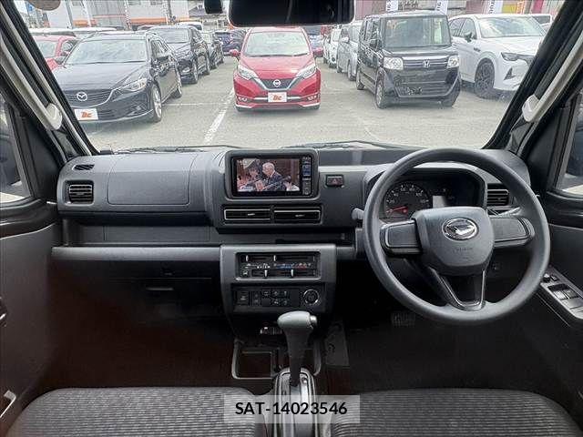 Daihatsu HIJET TRUCK 2022-12 7327450-1