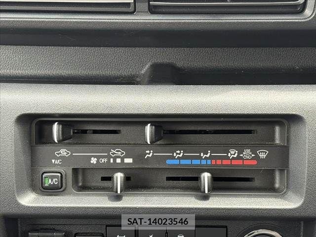Daihatsu HIJET TRUCK 2022-12 7327450-20