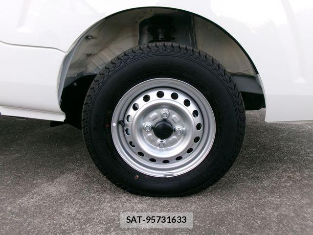 Daihatsu HIJET TRUCK 2025-10 7358072-9