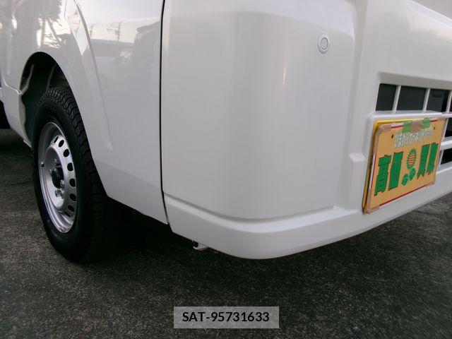 Daihatsu HIJET TRUCK 2025-10 7358072-8