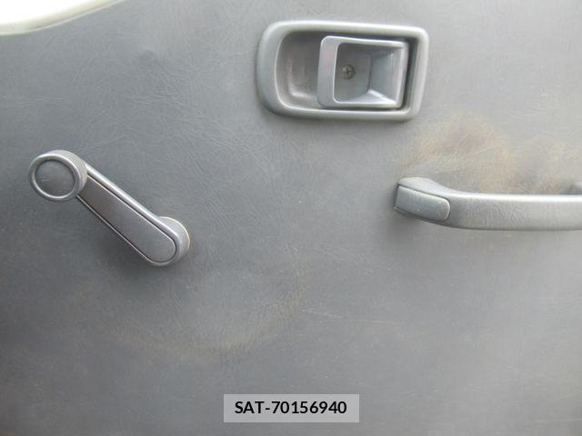Daihatsu HIJET TRUCK 2006-07 7358075-9