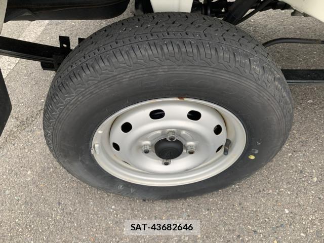 Daihatsu HIJET TRUCK 2012-02 7358067-21