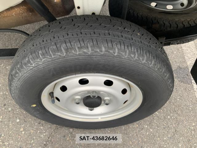 Daihatsu HIJET TRUCK 2012-02 7358067-22