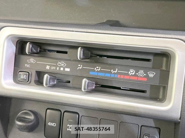 Daihatsu HIJET TRUCK 2017-04 7392354-3