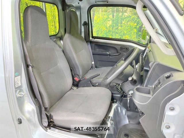 Daihatsu HIJET TRUCK 2017-04 7392354-5