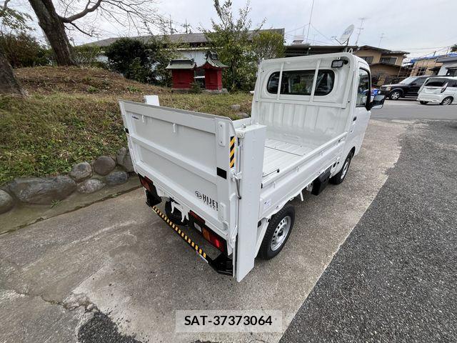 Daihatsu HIJET TRUCK 2026-05 7392346-0