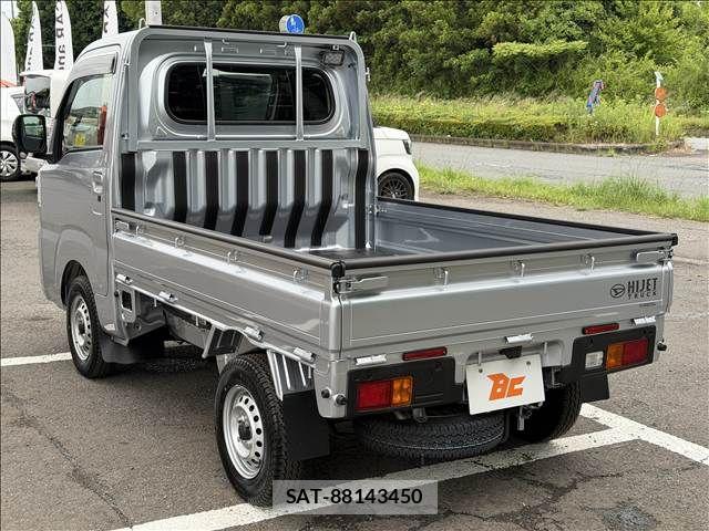 Daihatsu HIJET TRUCK 2024-11 7392350-7