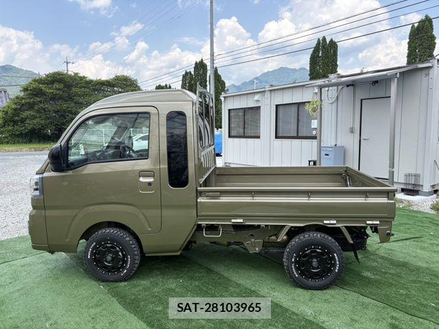 Daihatsu HIJET TRUCK 2025-12 7454745-7