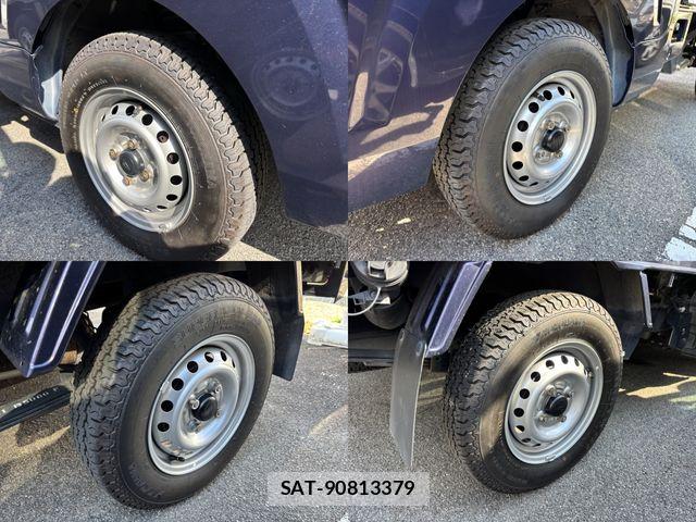 Daihatsu HIJET TRUCK 2017-03 7454741-17