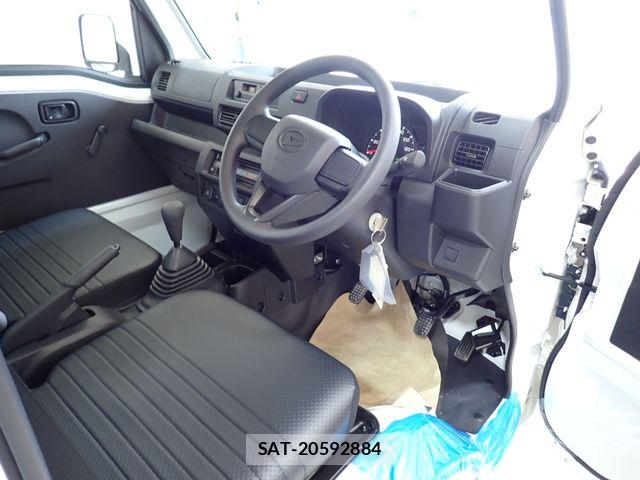 Daihatsu HIJET TRUCK 2026-03 7454749-1