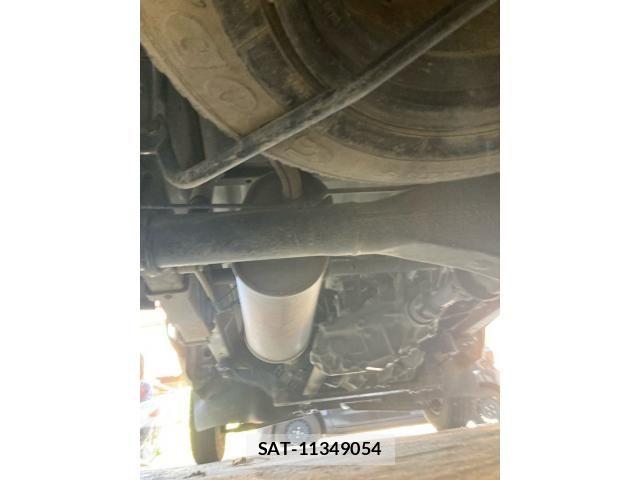 Daihatsu HIJET TRUCK 2000-01 7500880-11