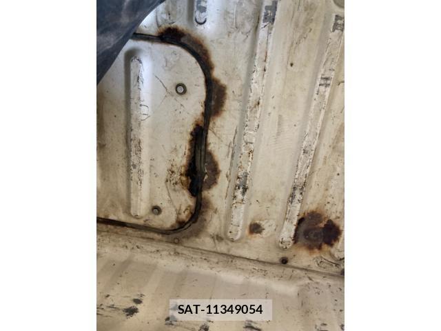 Daihatsu HIJET TRUCK 2000-01 7500880-13