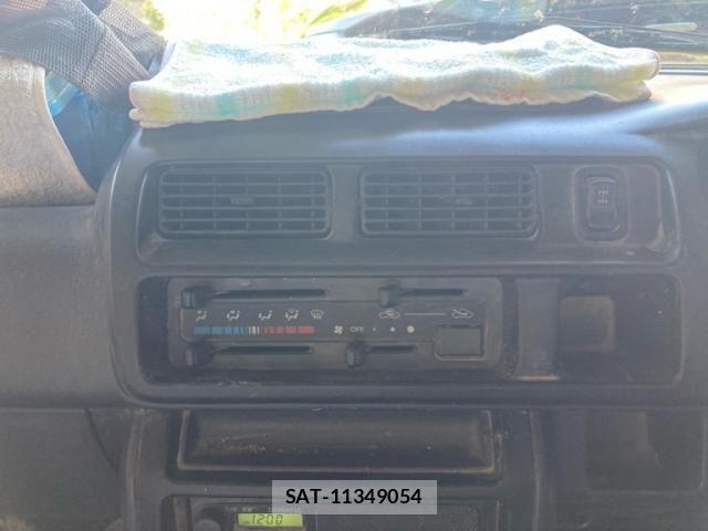 Daihatsu HIJET TRUCK 2000-01 7500880-21
