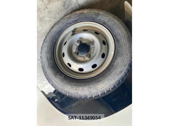 Daihatsu HIJET TRUCK 2000-01 7500880-3