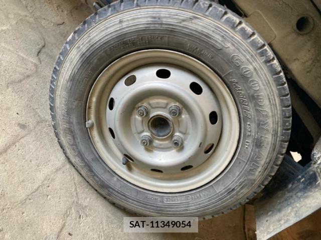 Daihatsu HIJET TRUCK 2000-01 7500880-4