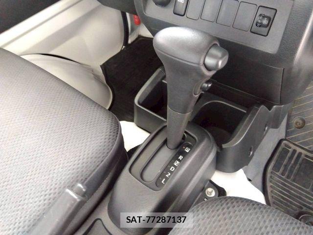 Daihatsu HIJET TRUCK 2015-02 7500877-15