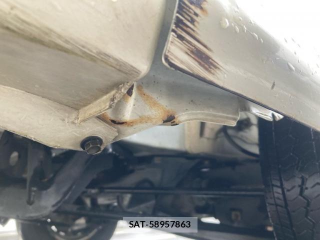 Daihatsu HIJET TRUCK 2005-10 7562225-16