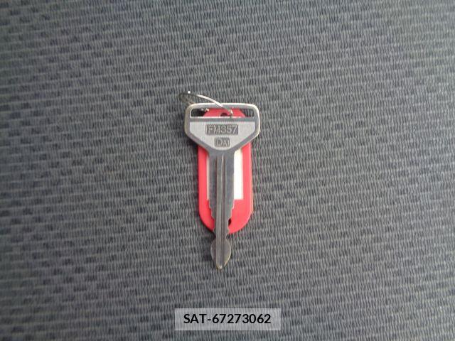 Daihatsu HIJET TRUCK 2014-09 7616990-27
