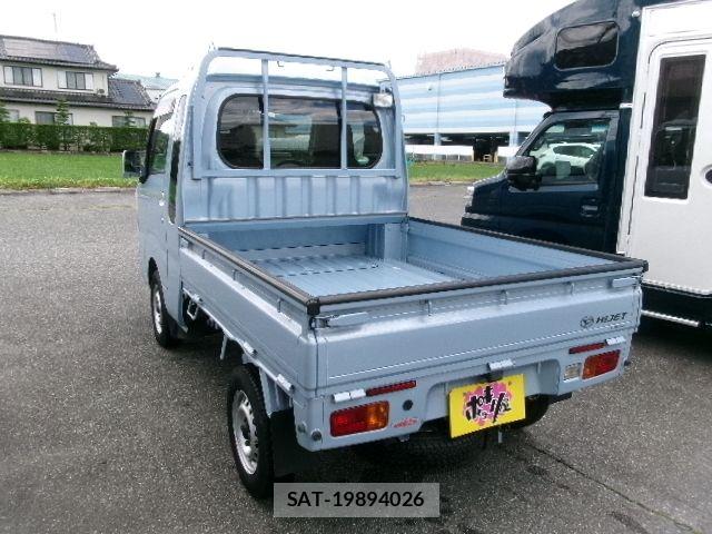 Daihatsu HIJET TRUCK 2015-10 7616989-5