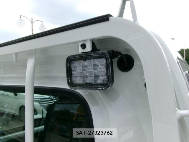 Daihatsu HIJET TRUCK 2026-03 7616983-25