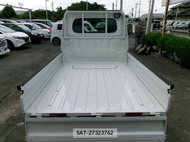 Daihatsu HIJET TRUCK 2026-03 7616983-26