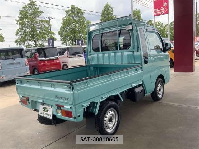 Daihatsu HIJET TRUCK 2020-10 7616982-9