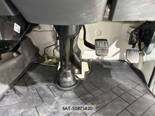 Daihatsu HIJET TRUCK 2005-03 7724050-23