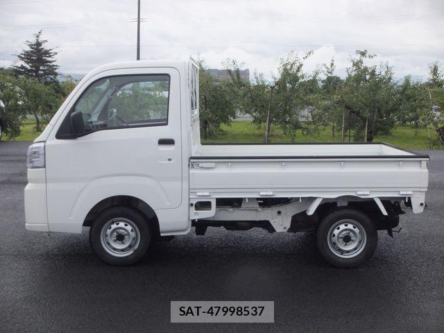 Daihatsu HIJET TRUCK 2023-03 7724047-4